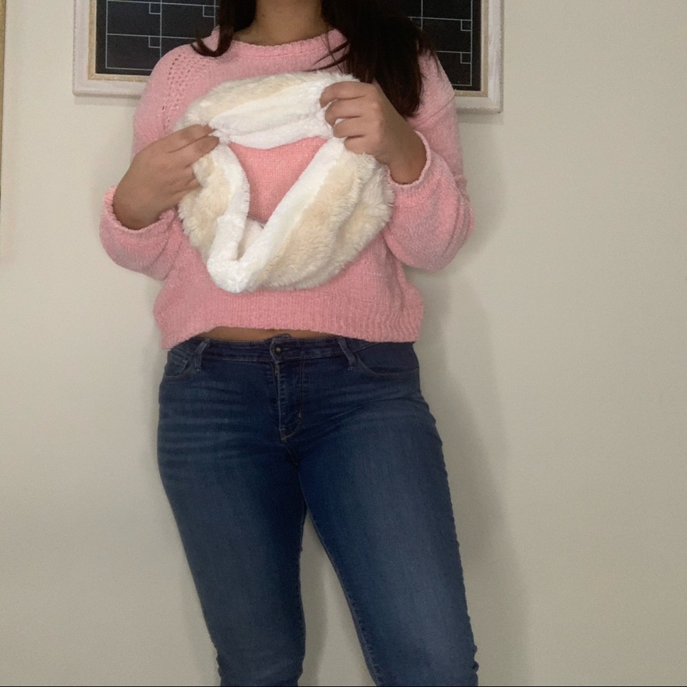 Cream Circle Scarf